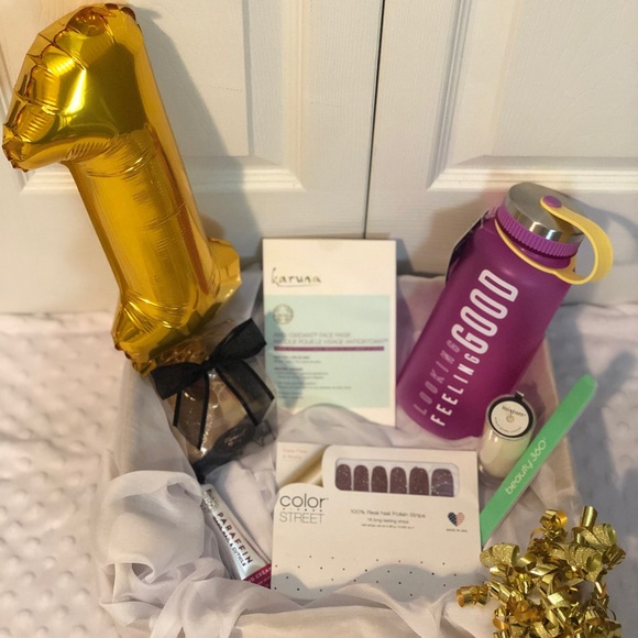 Other - 🎉GIVEAWAY- 1 YEAR ANNIVERSARY (Like this Listing)